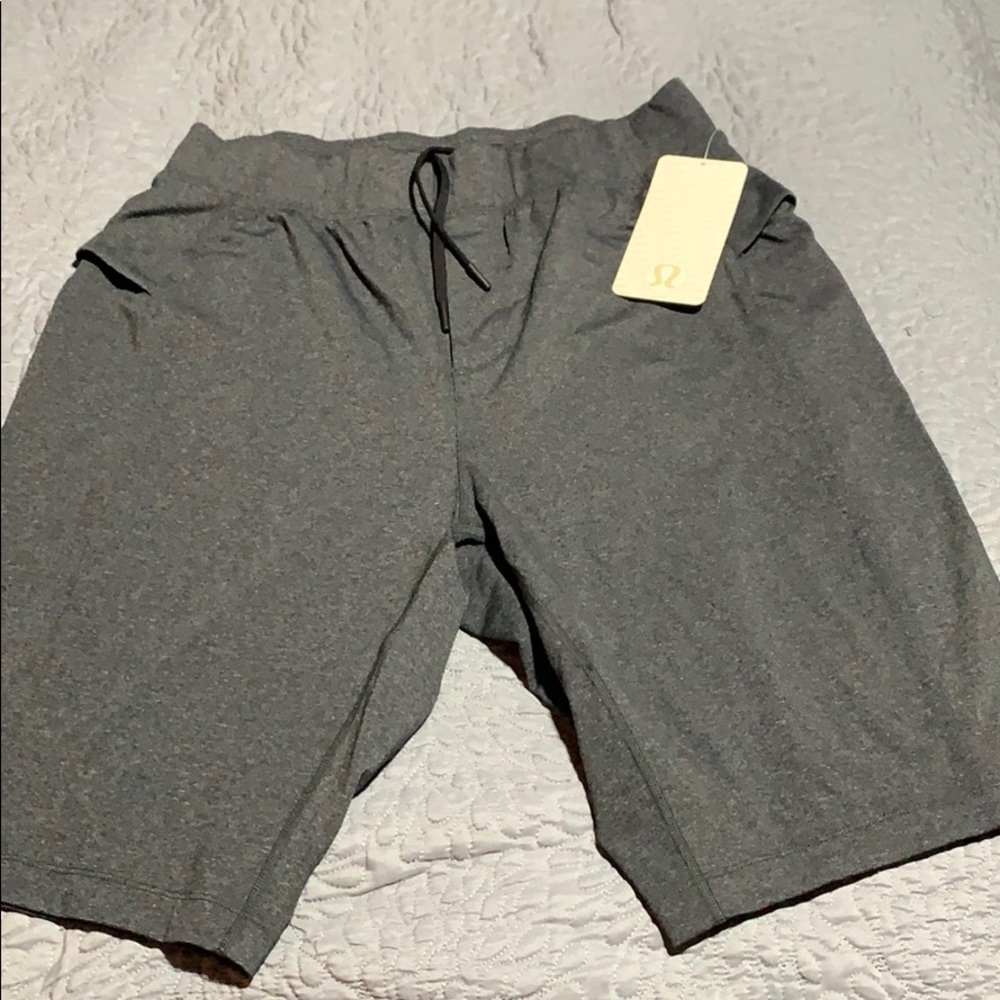 Lululemon Shorts…no tags but only worn once